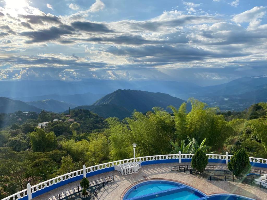 Finca Los Alpes San Jerónimo Εξωτερικό φωτογραφία